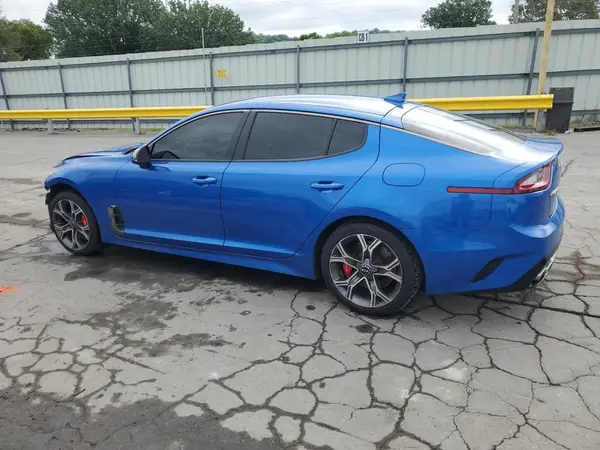 KNAE35LCXJ6011891 2018 KIA STINGER - Image 2