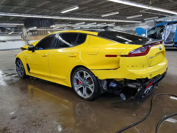 KNAE35LCXJ6020333 2018 KIA STINGER - Image 2