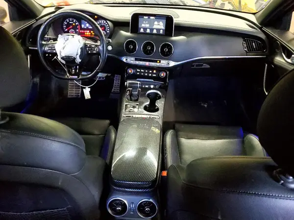 KNAE35LCXJ6020333 2018 KIA STINGER - Image 8