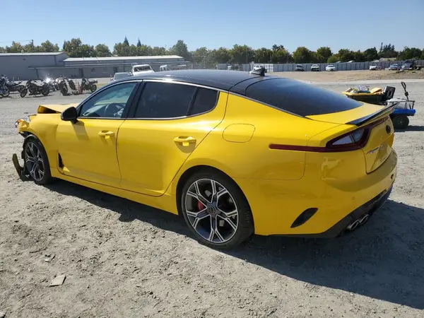 KNAE35LCXJ6020879 2018 KIA STINGER - Image 2