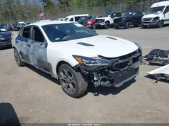 KNAE35LCXJ6027136 2018 KIA STINGER
