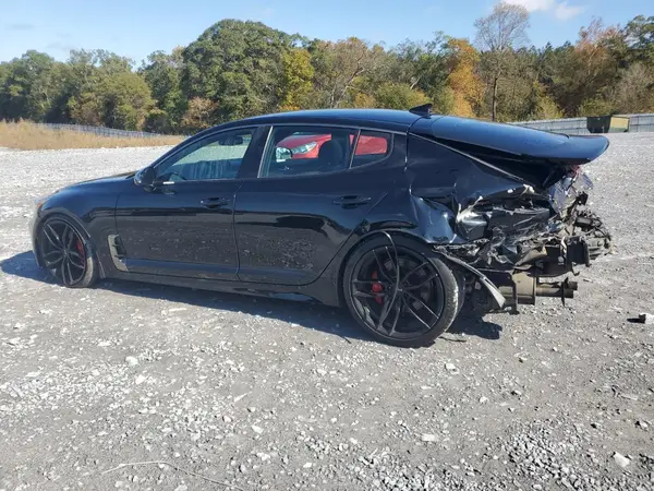 KNAE35LCXK6051700 2019 KIA STINGER - Image 2