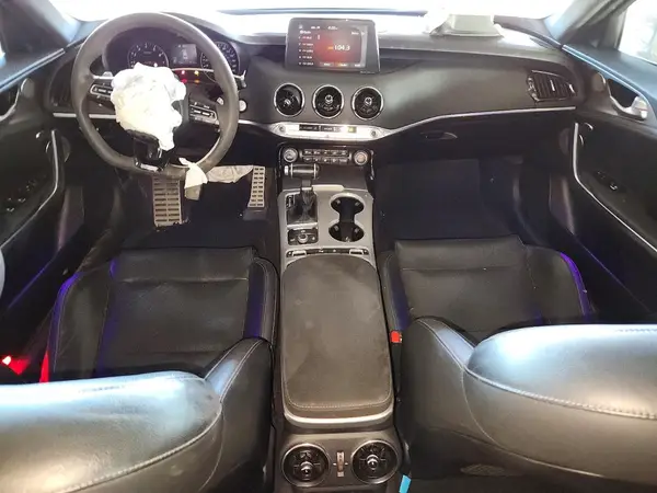 KNAE35LCXK6071171 2019 KIA STINGER - Image 8