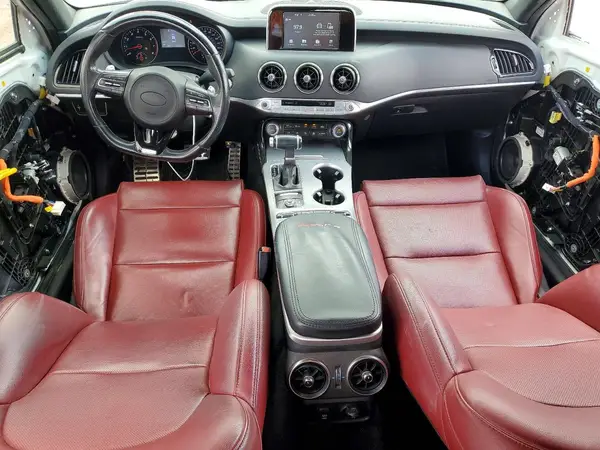 KNAE35LCXL6078056 2020 KIA STINGER - Image 8