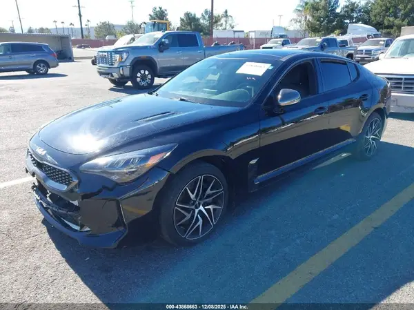 KNAE35LD0P6123486 2023 KIA STINGER - Image 2