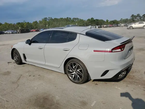 KNAE35LD1N6113482 2022 KIA STINGER - Image 2