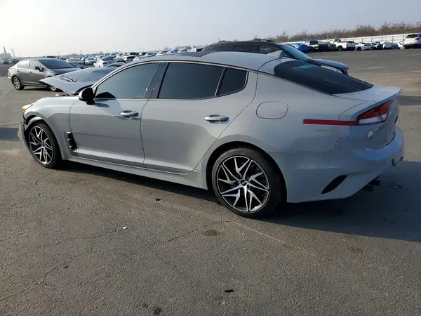 KNAE35LD2N6110297 2022 KIA STINGER - Image 2