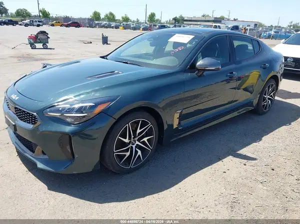 KNAE35LD2N6122160 2022 KIA STINGER - Image 2