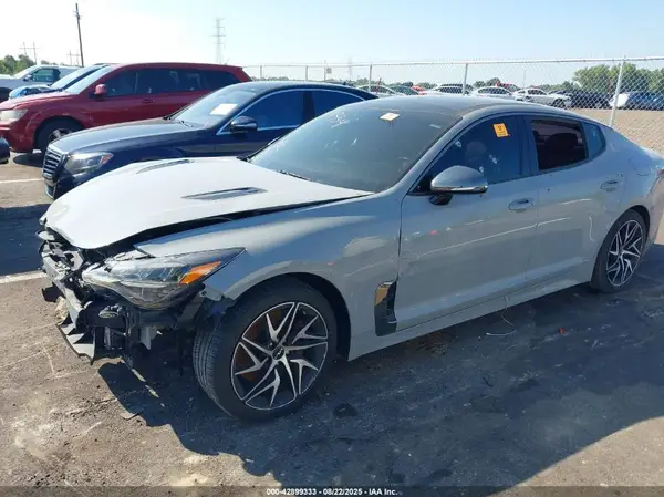 KNAE35LD3N6101334 2022 KIA STINGER - Image 2