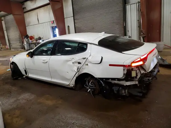 KNAE35LD3N6103391 2022 KIA STINGER - Image 2