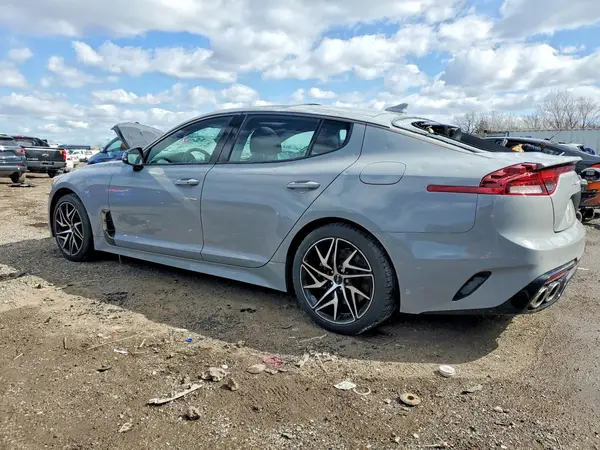 KNAE35LD3N6113144 2022 KIA STINGER - Image 2