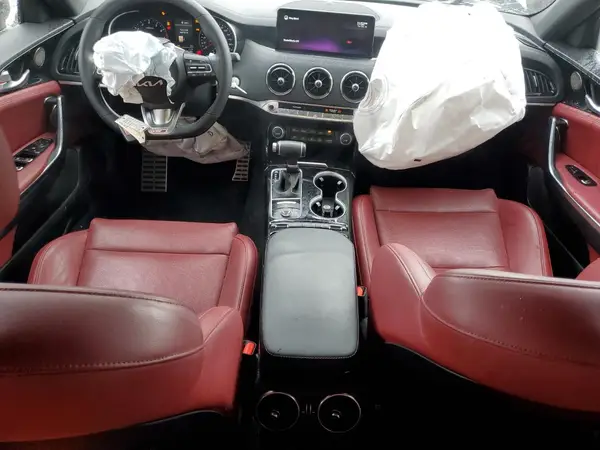 KNAE35LD3N6115265 2022 KIA STINGER - Image 8