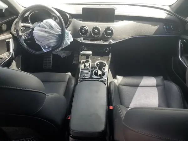 KNAE35LD3N6115511 2022 KIA STINGER - Image 8