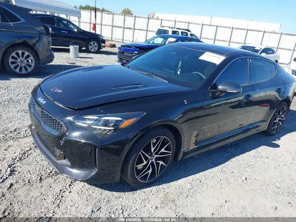 KNAE35LD4N6102766 2022 KIA STINGER - Image 2