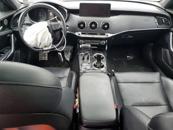 KNAE35LD4N6107725 2022 KIA STINGER - Image 8