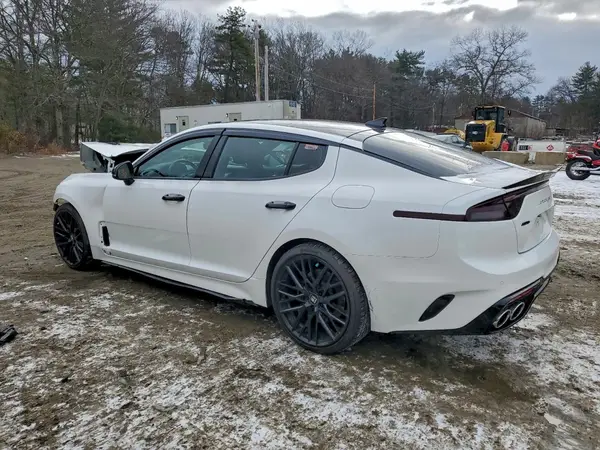 KNAE35LD4N6113122 2022 KIA STINGER - Image 2