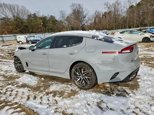 KNAE35LD5N6106499 2022 KIA STINGER - Image 2