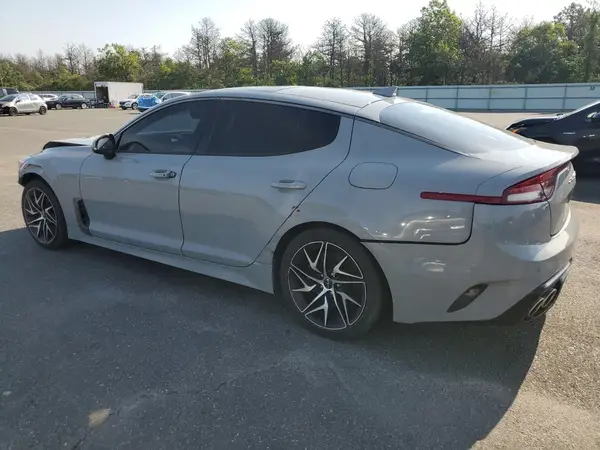 KNAE35LD6N6116572 2022 KIA STINGER - Image 2