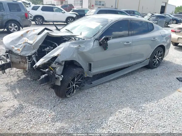KNAE35LD6N6119116 2022 KIA STINGER - Image 2