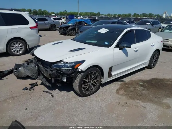 KNAE35LD6P6131415 2023 KIA STINGER - Image 2