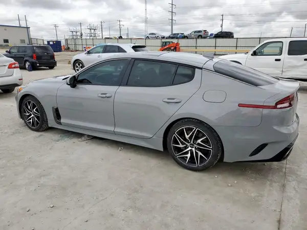 KNAE35LD6P6135982 2023 KIA STINGER - Image 2