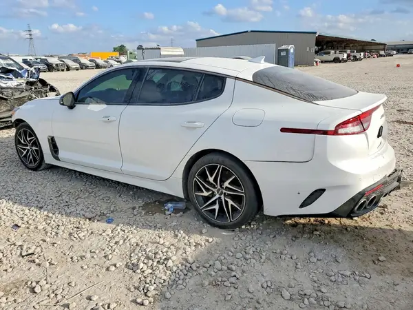 KNAE35LD7N6117830 2022 KIA STINGER - Image 2