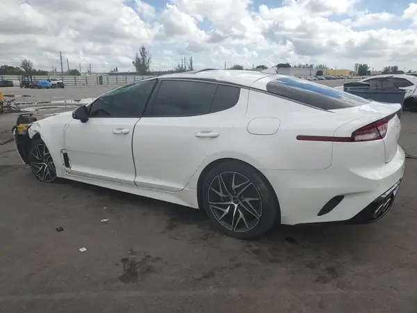 KNAE35LD7P6131018 2023 KIA STINGER - Image 2