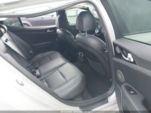 KNAE35LD8N6117822 2022 KIA STINGER - Image 8