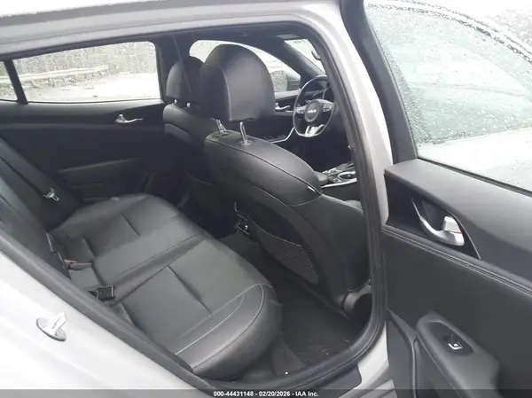 KNAE35LD9N6102875 2022 KIA STINGER - Image 8