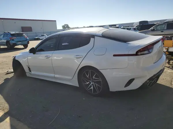 KNAE35LD9N6107686 2022 KIA STINGER - Image 2