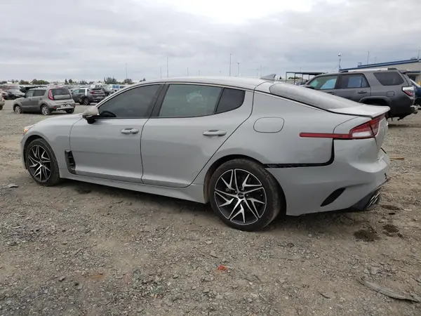 KNAE35LD9N6111995 2022 KIA STINGER - Image 2