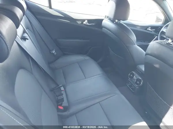 KNAE35LD9N6116078 2022 KIA STINGER - Image 8