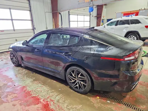 KNAE35LDXN6109625 2022 KIA STINGER - Image 2