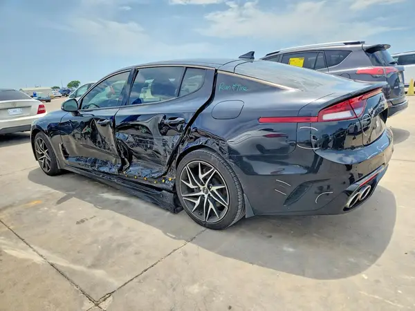 KNAE35LDXN6118955 2022 KIA STINGER - Image 2