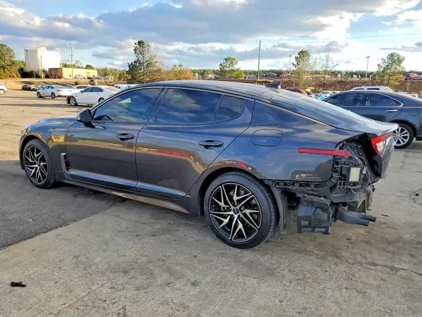 KNAE35LDXN6120723 2022 KIA STINGER - Image 2