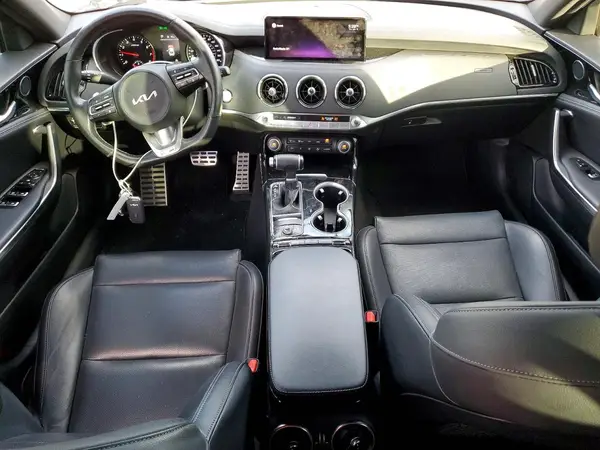 KNAE35LDXN6120723 2022 KIA STINGER - Image 8