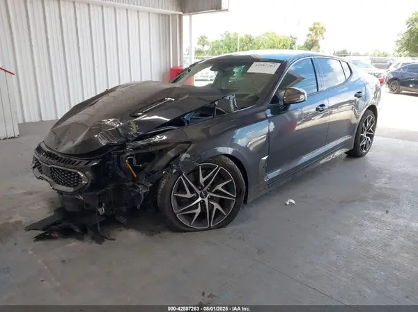 KNAE35LDXN6121998 2022 KIA STINGER - Image 2