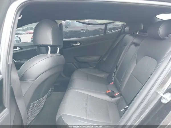 KNAE35LDXP6132695 2023 KIA STINGER - Image 8