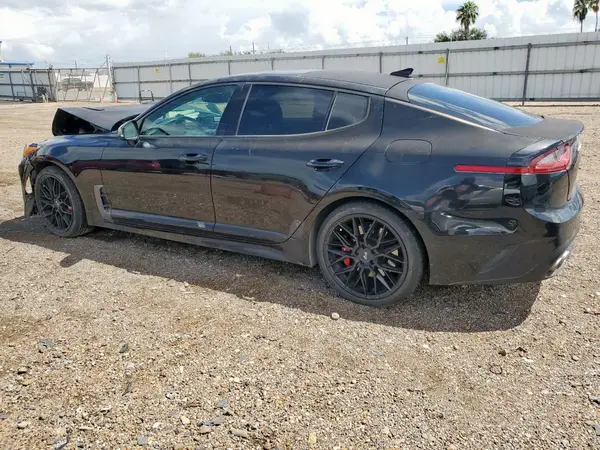 KNAE45LC0J6009841 2018 KIA STINGER - Image 2