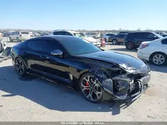 KNAE45LC0J6018071 2018 KIA STINGER