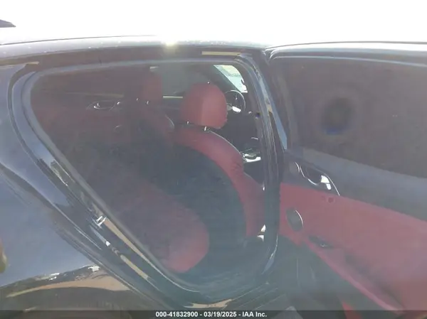 KNAE45LC0J6018071 2018 KIA STINGER - Image 8