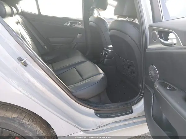 KNAE45LC0J6028731 2018 KIA STINGER - Image 8
