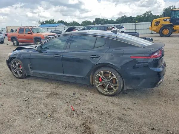 KNAE45LC0J6032696 2018 KIA STINGER - Image 2