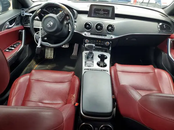 KNAE45LC0J6032696 2018 KIA STINGER - Image 8