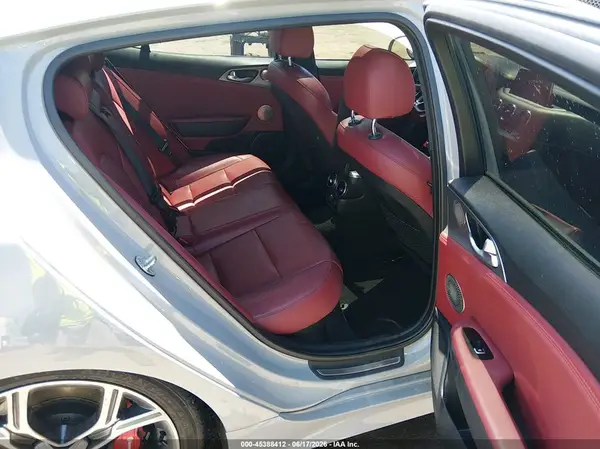 KNAE45LC0K6051654 2019 KIA STINGER - Image 8