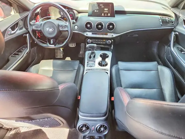 KNAE45LC0K6051895 2019 KIA STINGER - Image 8