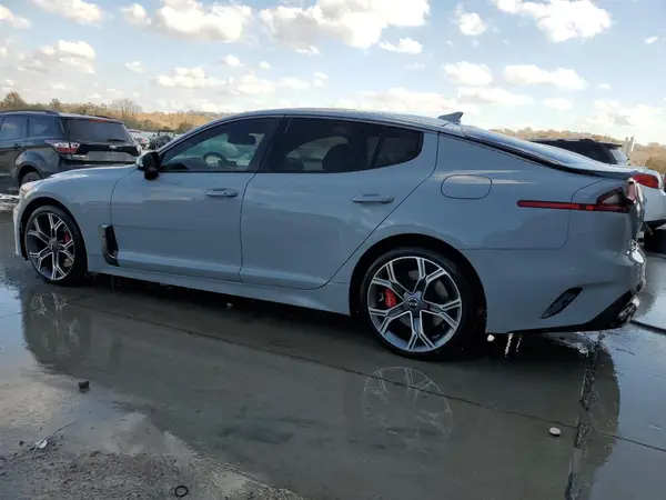 KNAE45LC0L6075034 2020 KIA STINGER - Image 2