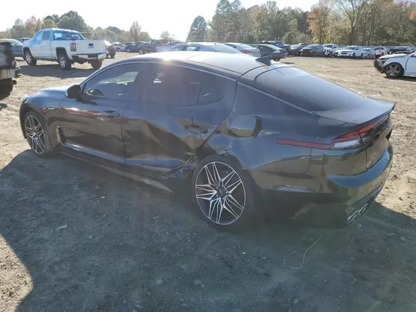 KNAE45LC0N6104177 2022 KIA STINGER - Image 2