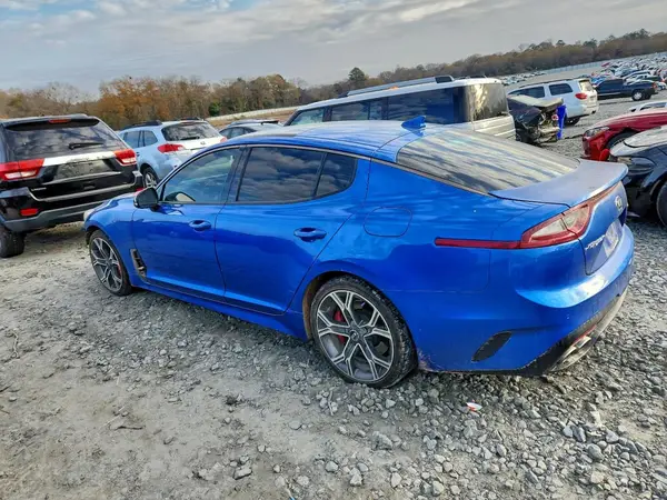 KNAE45LC1J6036868 2018 KIA STINGER - Image 2