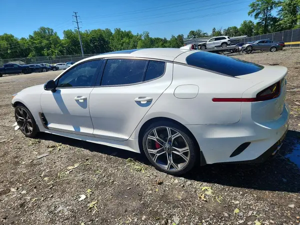 KNAE45LC1K6044437 2019 KIA STINGER - Image 2
